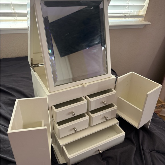 Pottery Barn Teen White Jewelry Organizer with Mirror